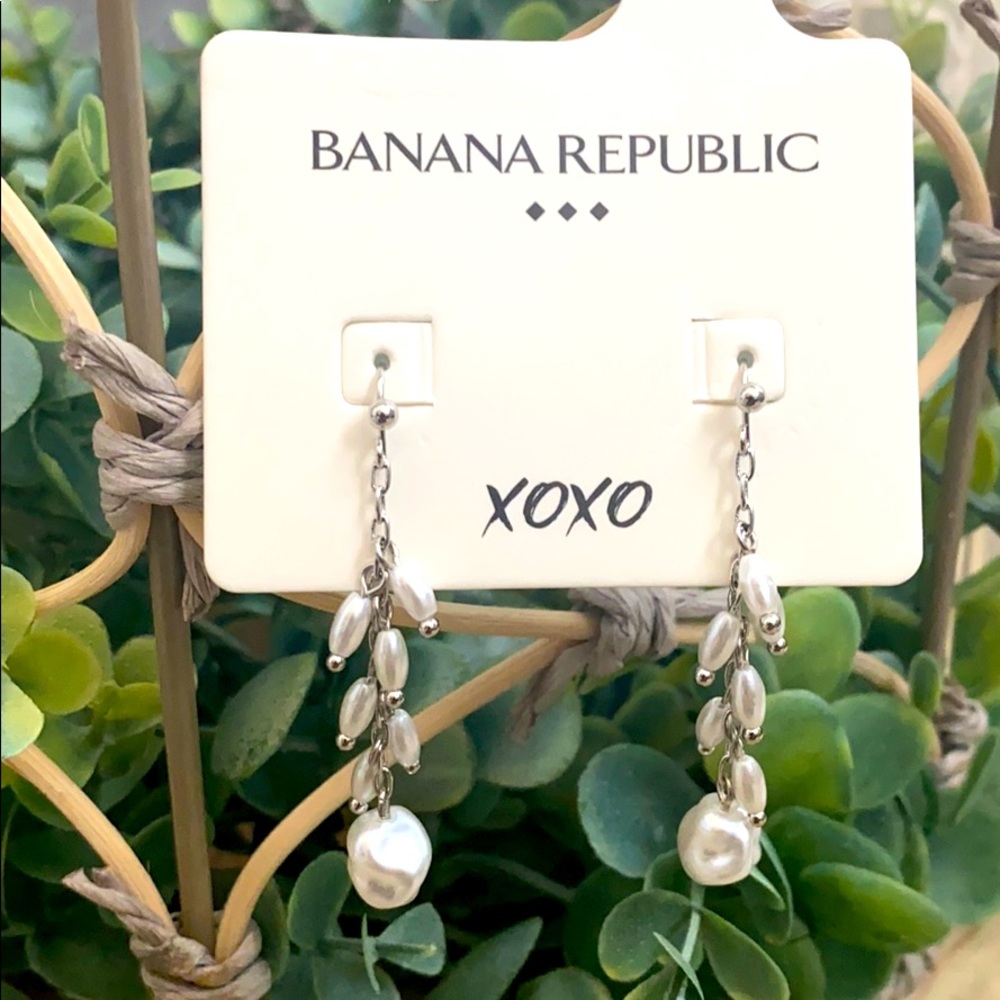 Banana Republic Earrings